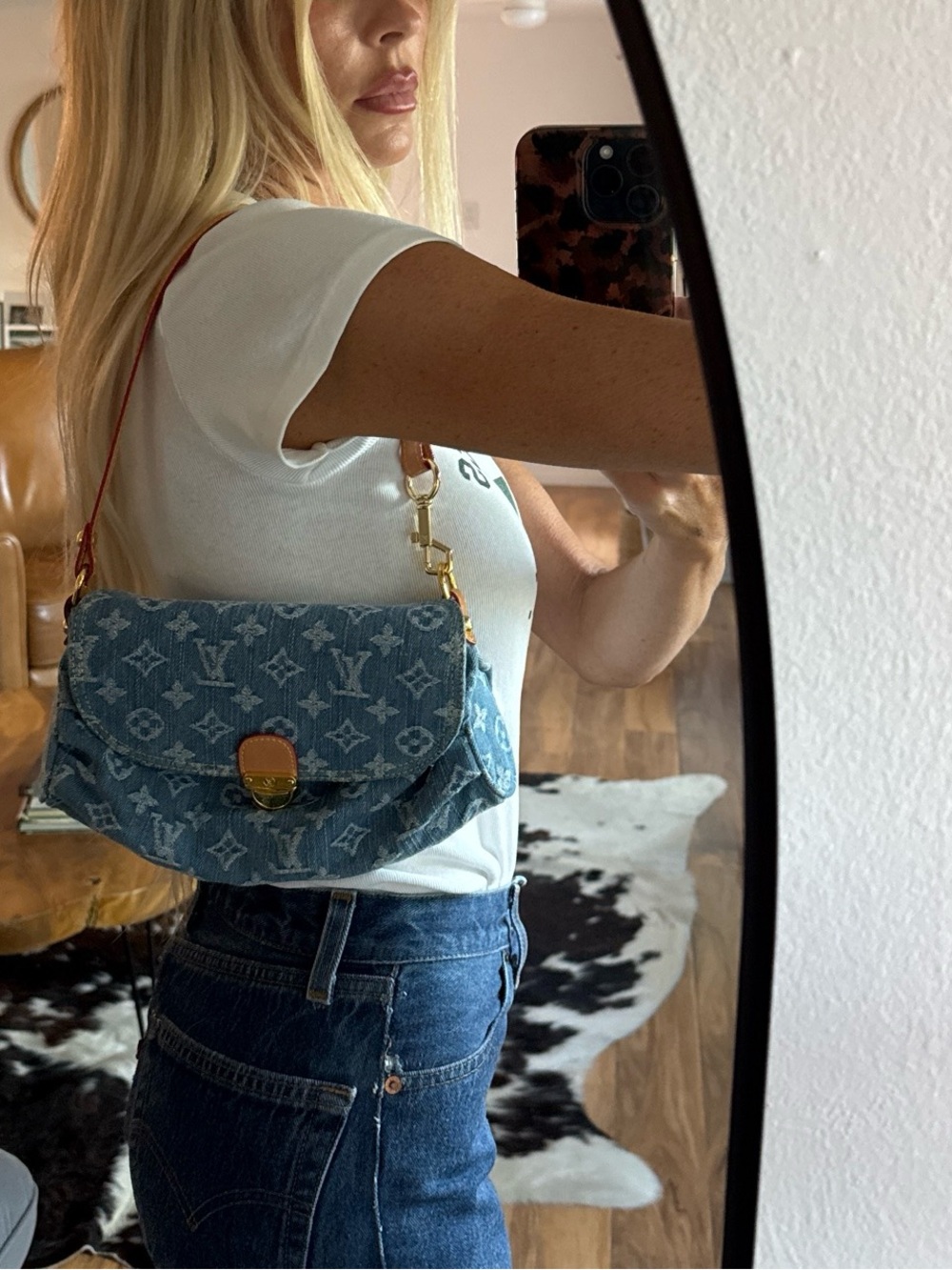 Denim shoulder bag wore once - Picture 8 of 8